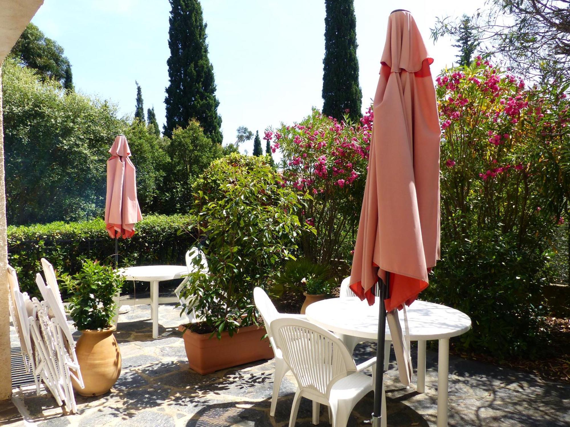 Hotel Cap Soleil Cavalaire-sur-Mer Esterno foto