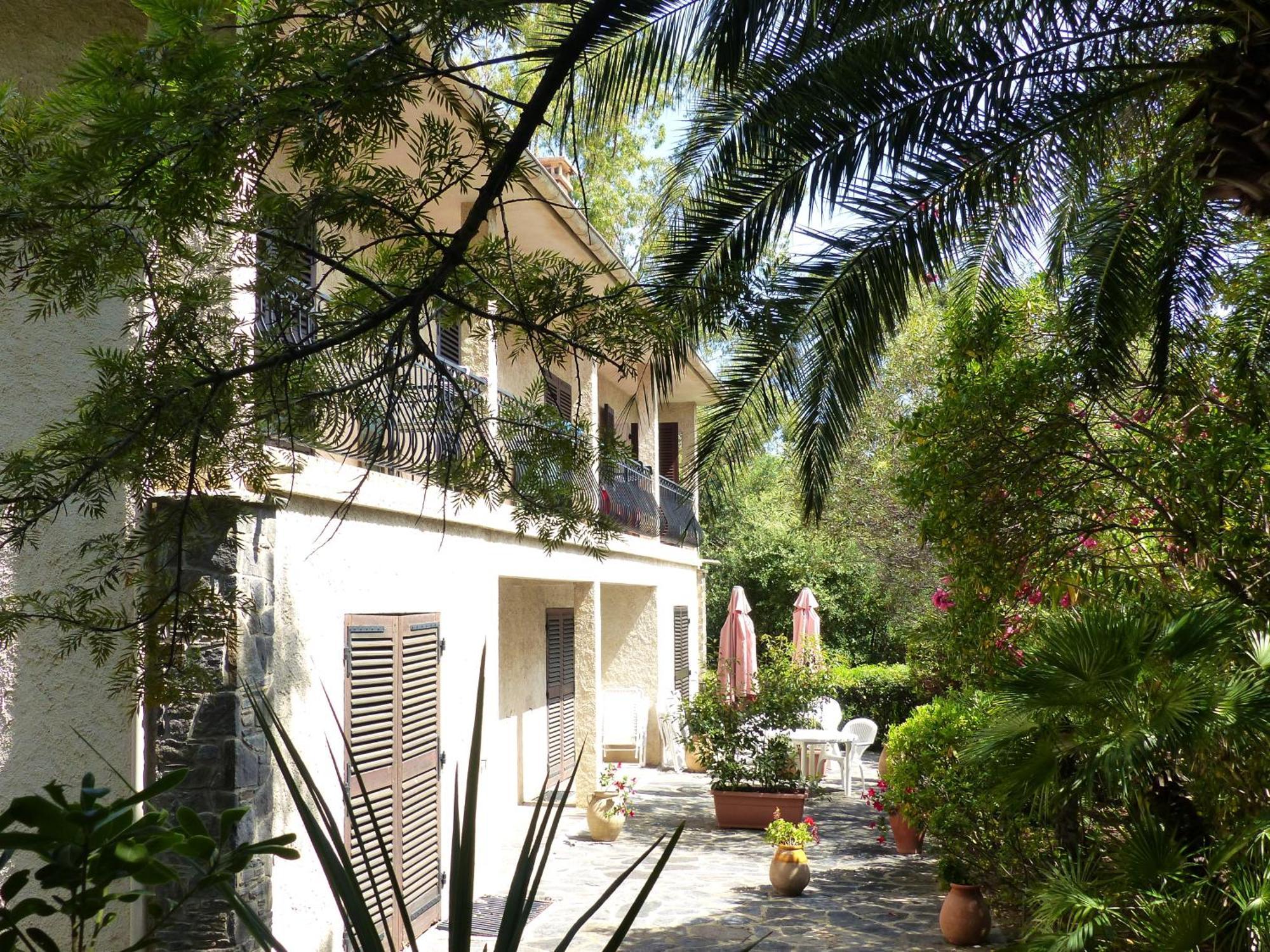 Hotel Cap Soleil Cavalaire-sur-Mer Esterno foto
